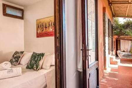 Gocce Villas - Villa De Flores Country Style Villa With Pool มัสซาลูเบรนเซ ภายนอก รูปภาพ